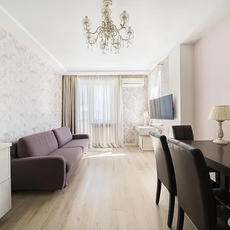Flats In Minsk Royal Lux On L.Bedy Apartment Minsk